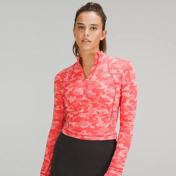 Lululemon Half Zip Cropped - Picture 1 of 3